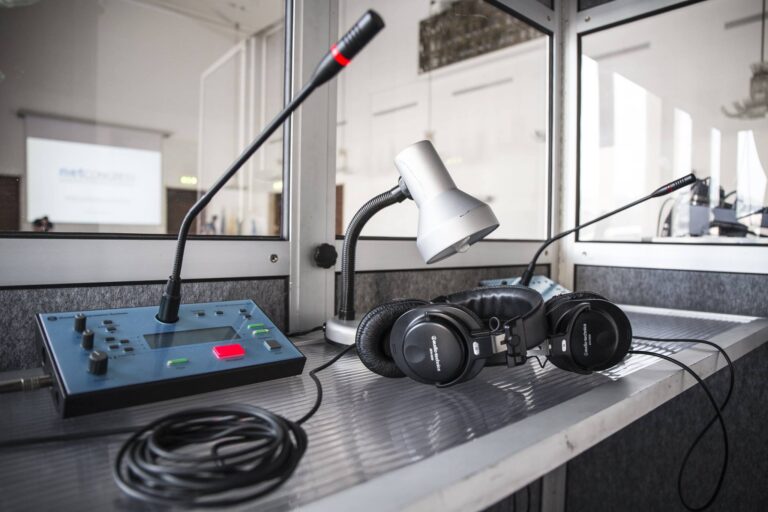 Simultaneous Translation Facility with Interpreter Booth. DIS SHURE